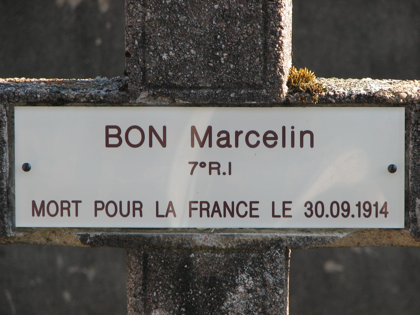 carre_militaire_image9